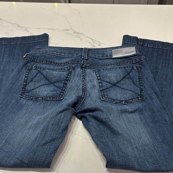 Ariat Women's  bootcut Jeans - Picture 3 of 16